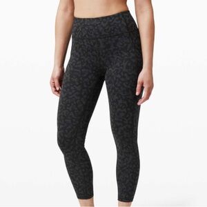 Lululemon Invigorate leggings
